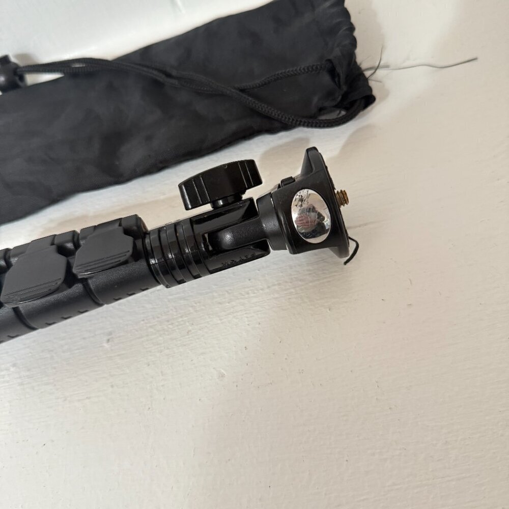 FugeTeK FT-568 Selfie Stick - Picture 3 of 5